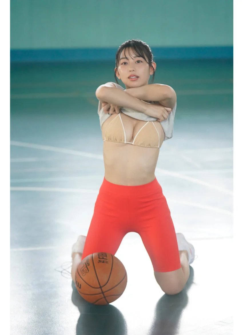 凛咲子 NEXT推しガール！3 ヤンマガデジタル写真集 試し読み 4