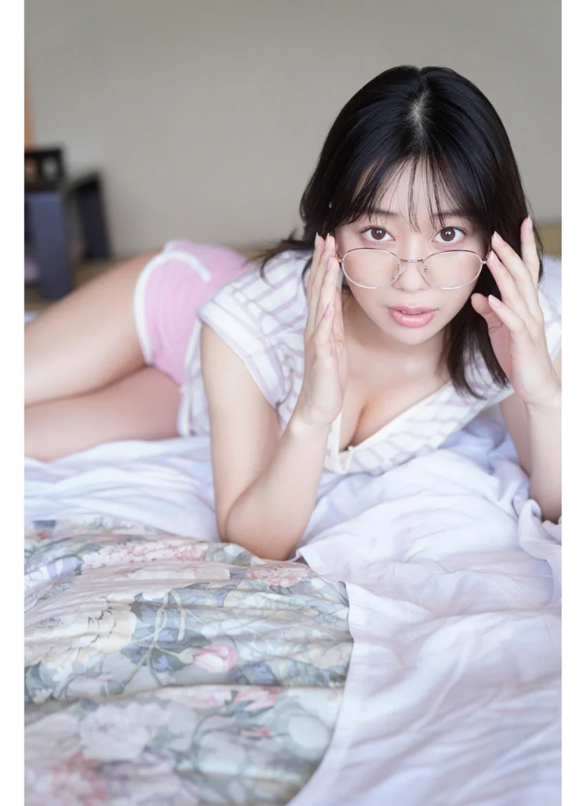 凛咲子 NEXT推しガール！1 ヤンマガデジタル写真集 試し読み 3