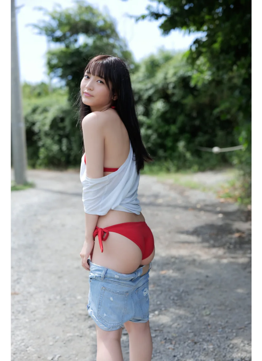 黒嵜菜々子「日本一バズってるBIKINI」vol.2 完全版 FRIDAYデジタル写真集 試し読み 4