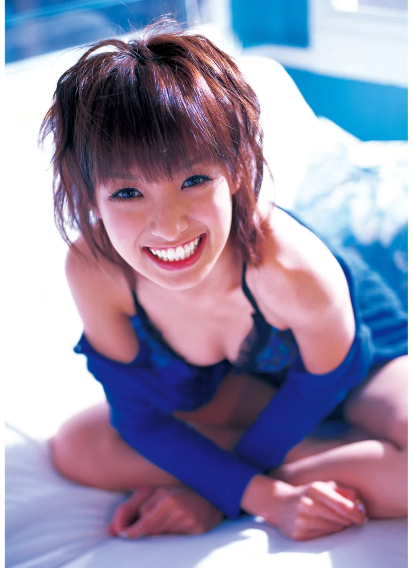 南明奈写真集 SMILES save the earth！ 試し読み 6