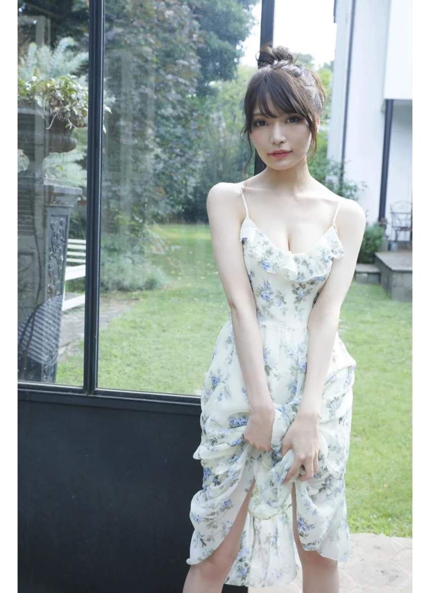 似鳥沙也加「インスタ映えGカップ」 ヤンマガデジタル写真集 試し読み 3