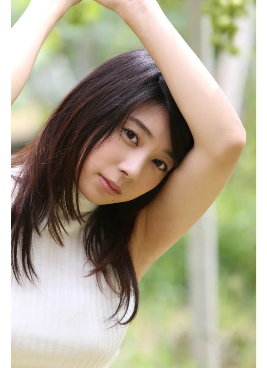 佐藤夢「癒やしのミューズ vol.1」 FRIDAYデジタル写真集 試し読み 2