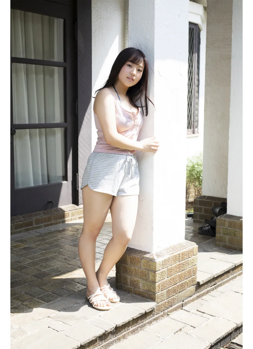 花咲ひより「満載106カット！ オール未公開の完全版グラビア」 FRIDAYデジタル写真集 試し読み 2