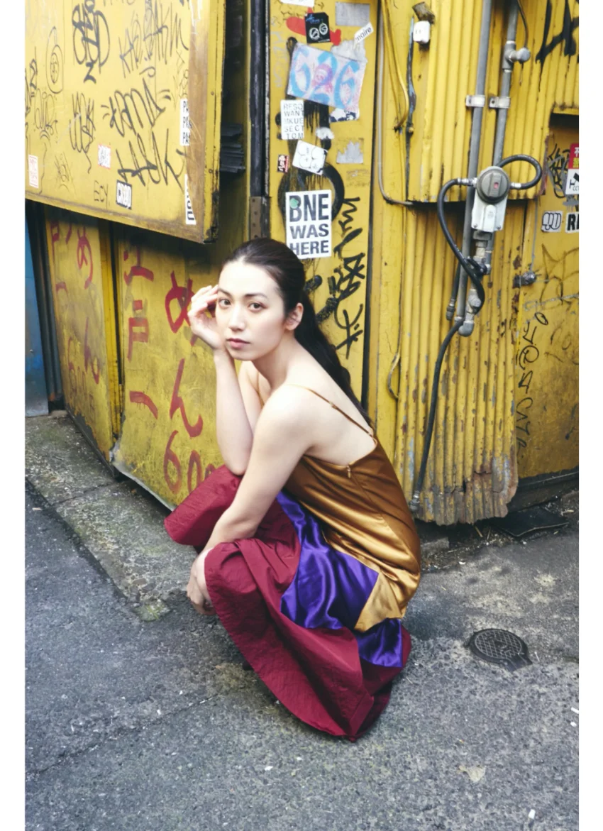 佐藤あいり「新宿ロンリネス」 FRIDAYデジタル写真集 試し読み 4