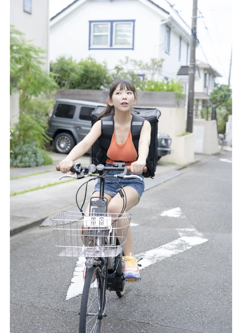 長澤茉里奈「完全版 まりちゅうイーツのお届けでーす！」FRIDAYデジタル写真集 試し読み 3