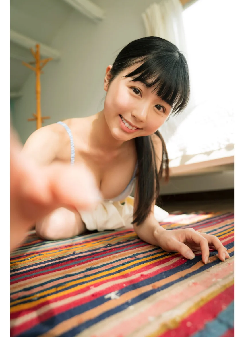 くりえみが水着でプラモ ヤンマガデジタル写真集 試し読み 5