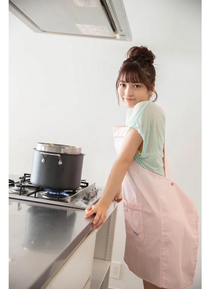 黒嵜菜々子 グラビアちゃんはバズりたい 3 ヤンマガデジタル写真集 試し読み 3