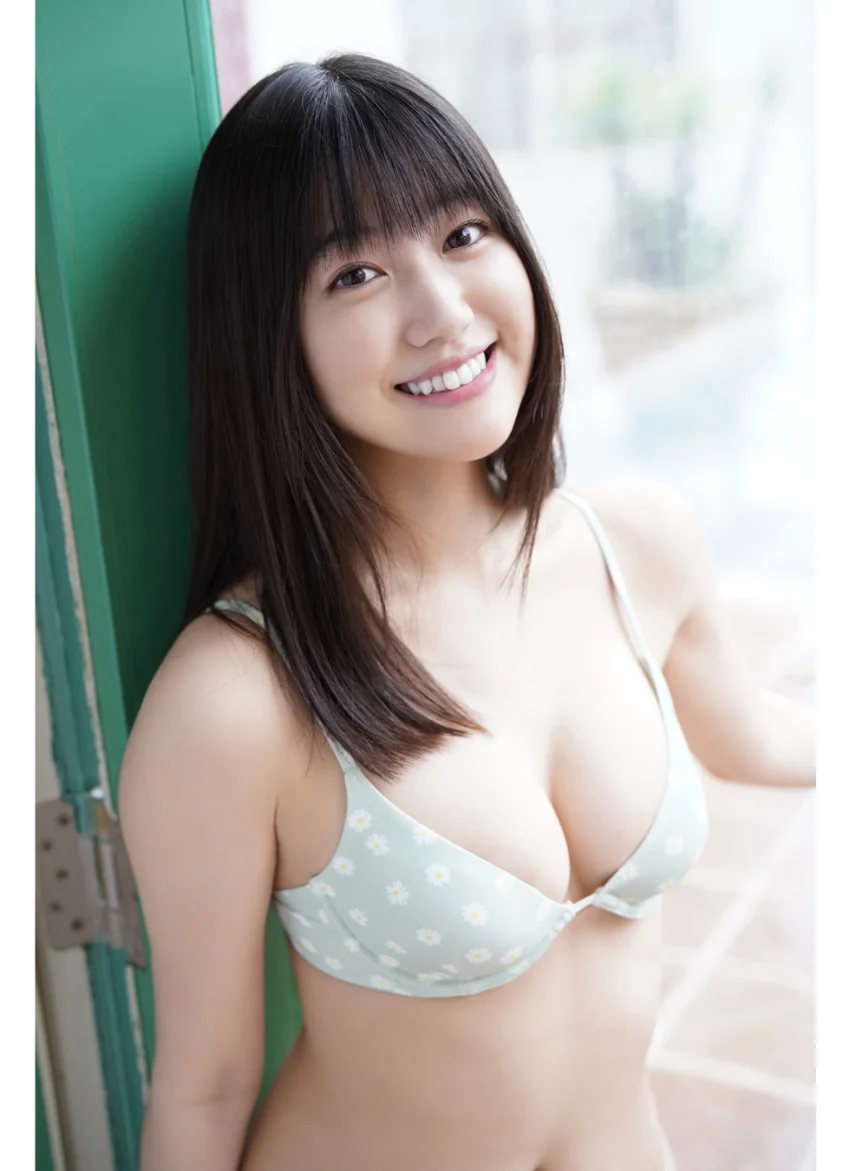 和泉芳怜 ミスマガジン2021グランプリ ヤンマガアザーっす！〈YM2021年46号未公開カット〉 ヤンマガデジタル写真集 試し読み 3