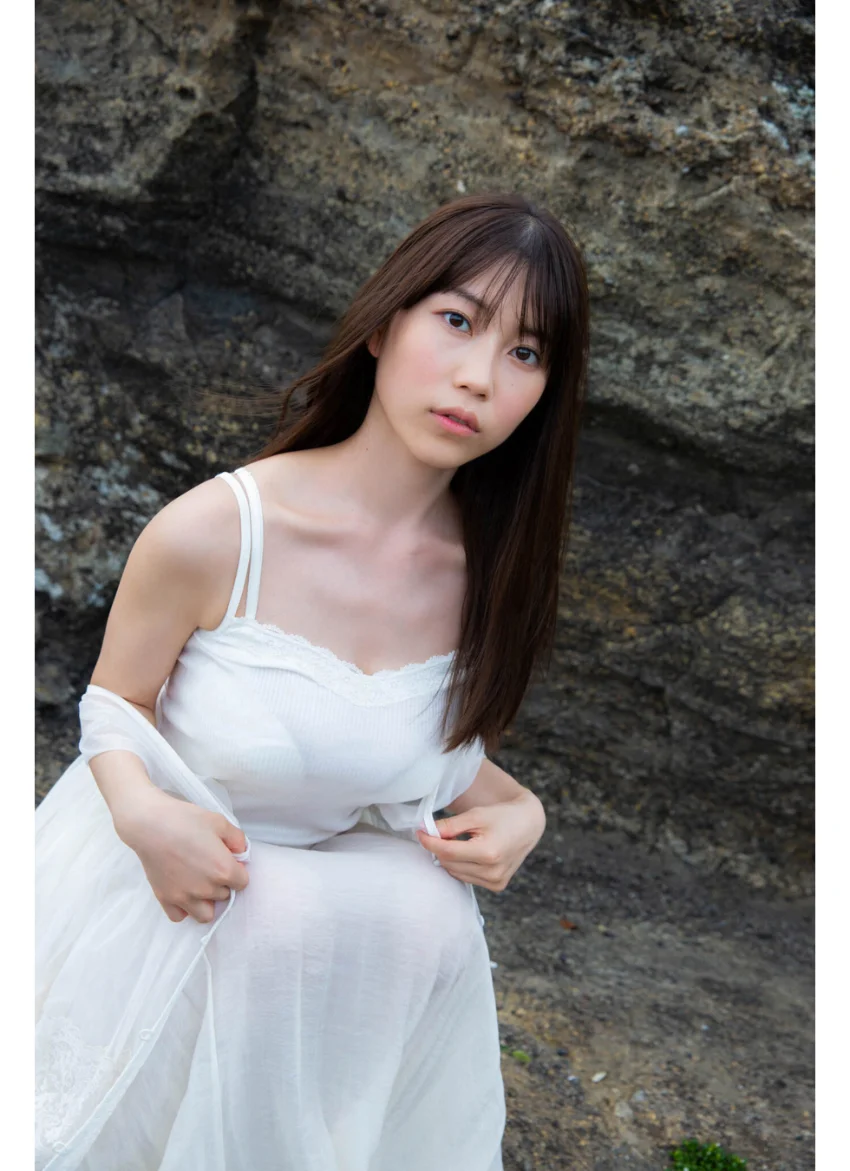 伊織いお グラビアちゃんはバズリたい 2 ヤンマガデジタル写真集 試し読み 5