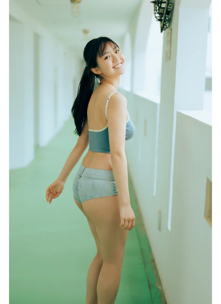 豊田ルナ もぎたてフルーティー FRIDAYデジタル写真集 試し読み 2