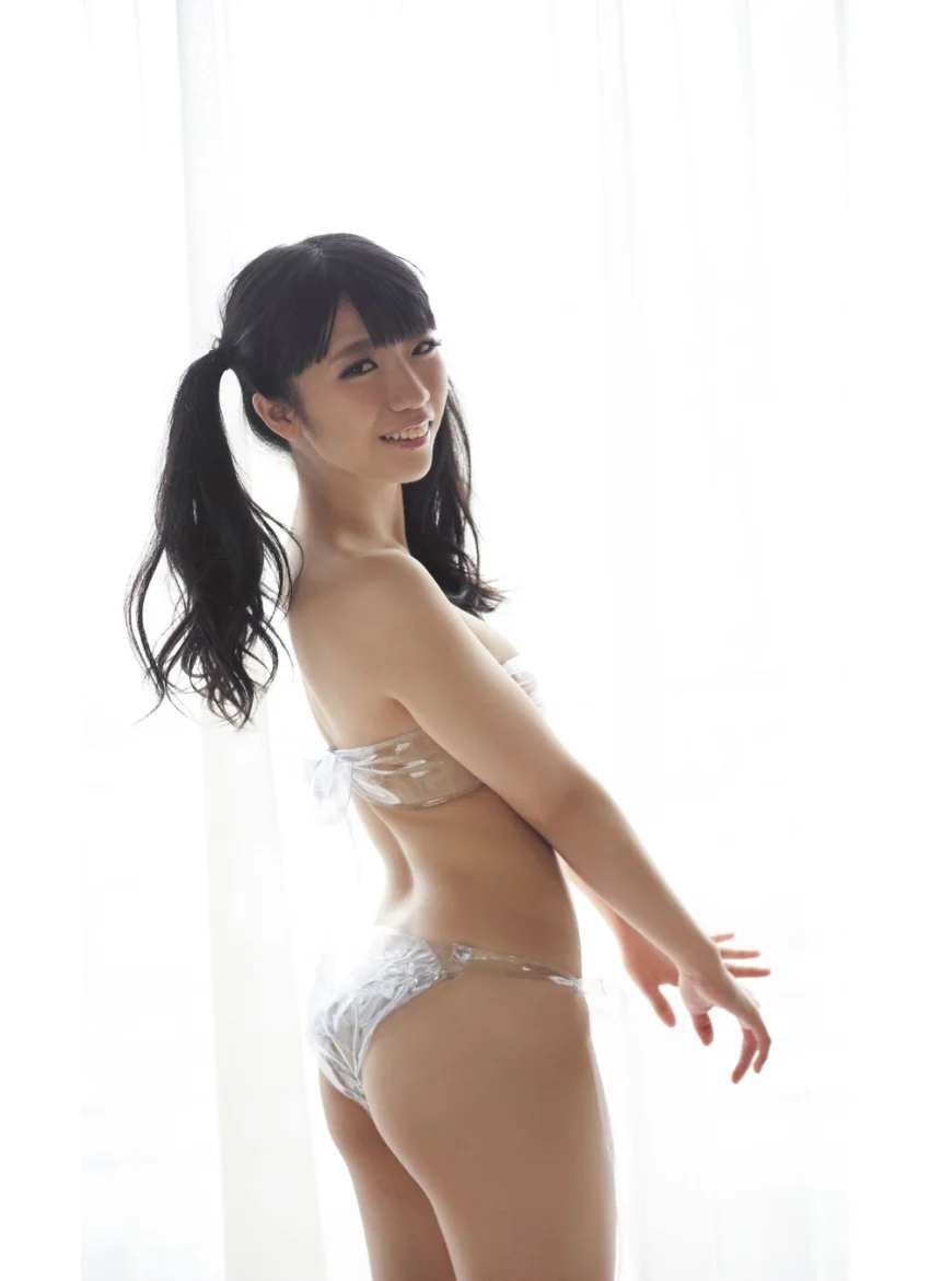＜デジタル週プレ写真集＞ 小林麗菜「あした天気にな〜れ」 試し読み 2