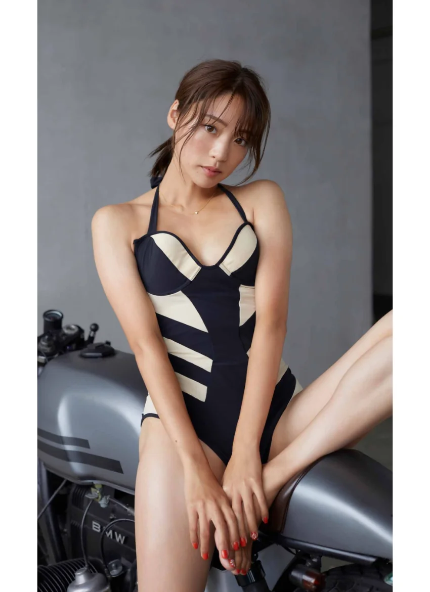 志田友美ファーストソロ写真集「YUUMI」 試し読み 2