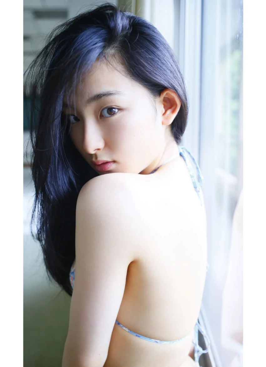 ＜デジタル週プレ写真集＞ 早乙女ゆう「今、まだ彼女のプロフィール欄はまっさら。それでも、ここに登場する意味がある。どれだけ魅力的か、この目で確かめてほしい。」 試し読み 4