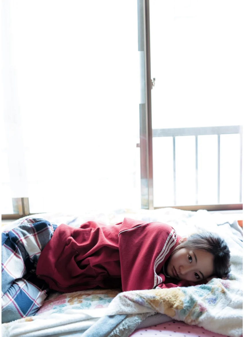 武田玲奈1st写真集 「short」 試し読み 4