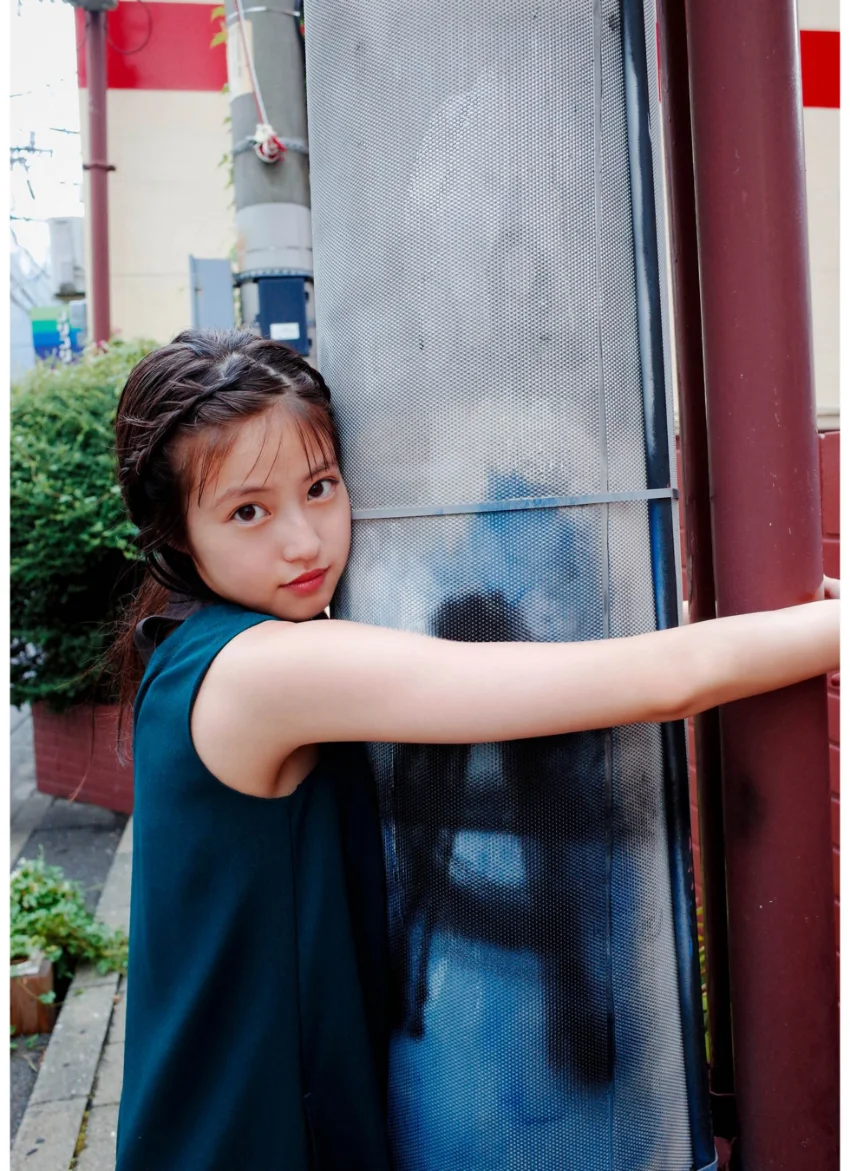 今田美桜写真集「スタミナ」 試し読み 4