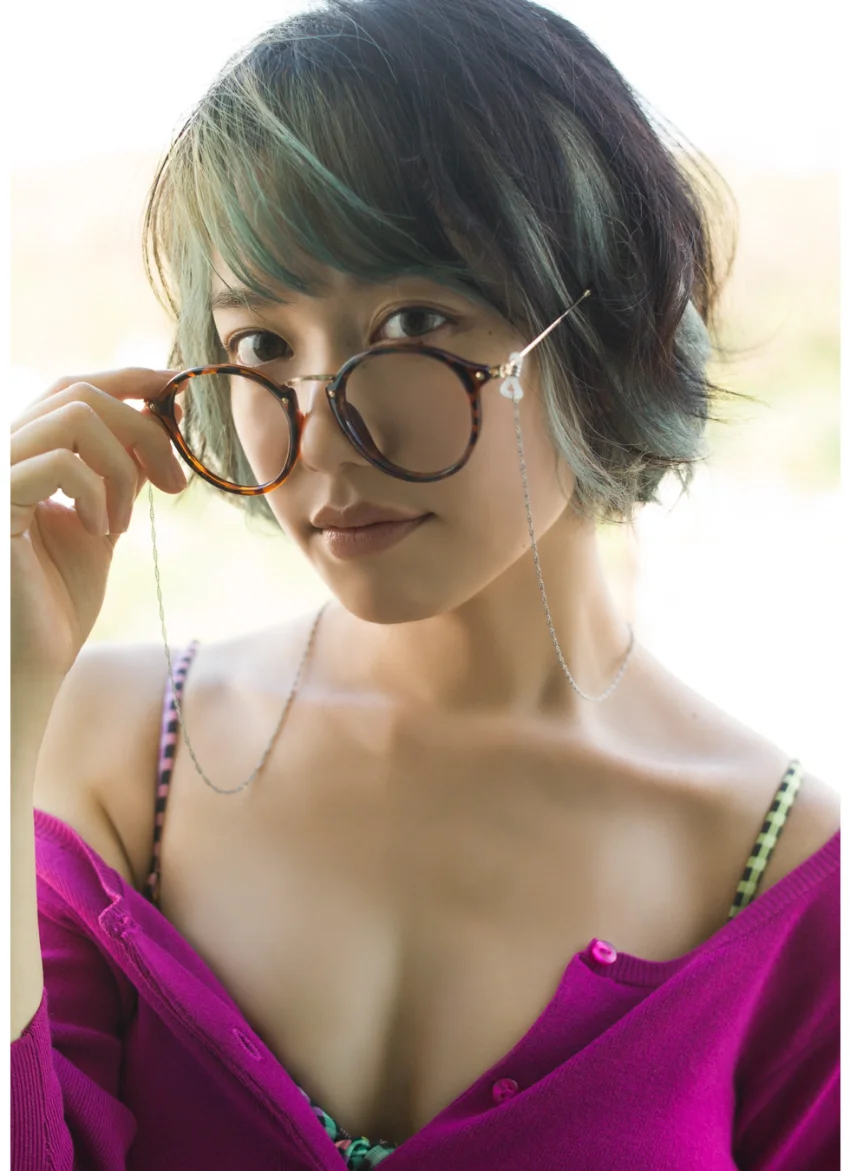 【デジタル限定 YJ PHOTO BOOK】実久里ことの写真集「じっくり見てね。」 試し読み 2