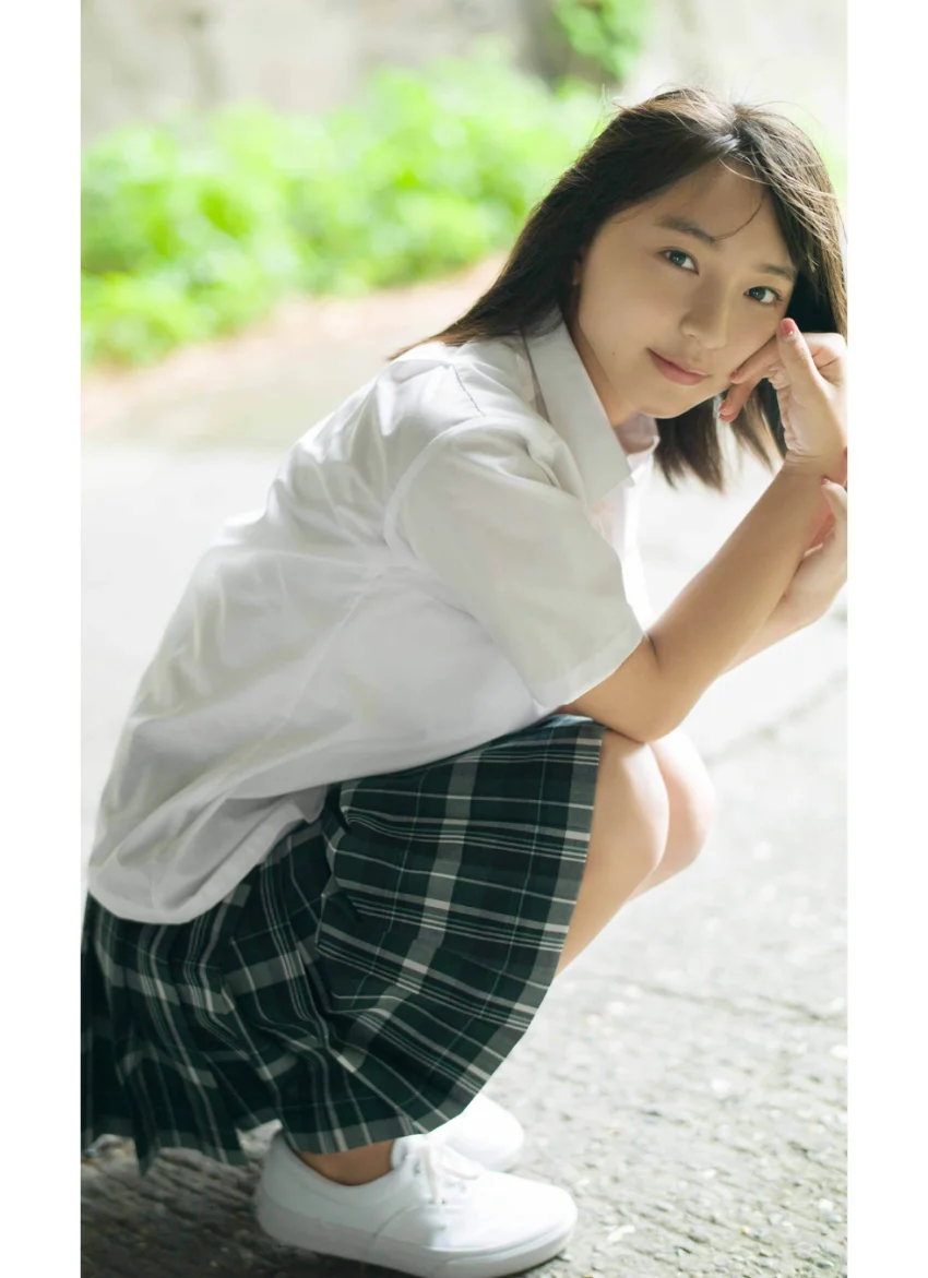 ＜週プレ PHOTO BOOK＞ 塩川莉世「終わらない夏」 試し読み 3