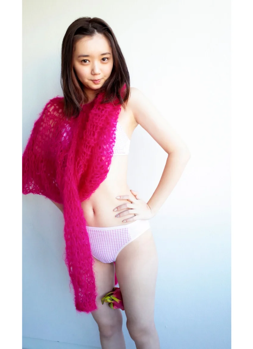 【デジタル限定】江野沢愛美写真集「花と果実と」 試し読み 2