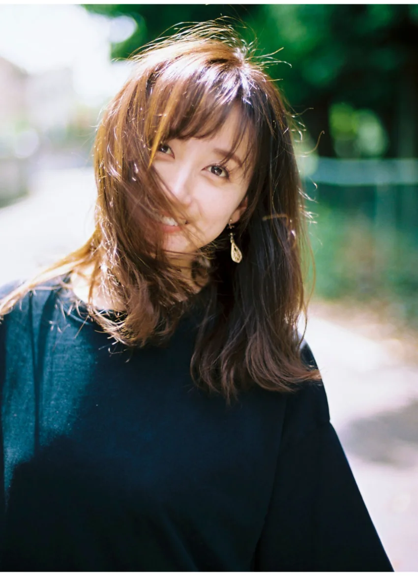 【デジタル限定】小松彩夏写真集「KOMAPHOTO［fantasy］」 試し読み 5