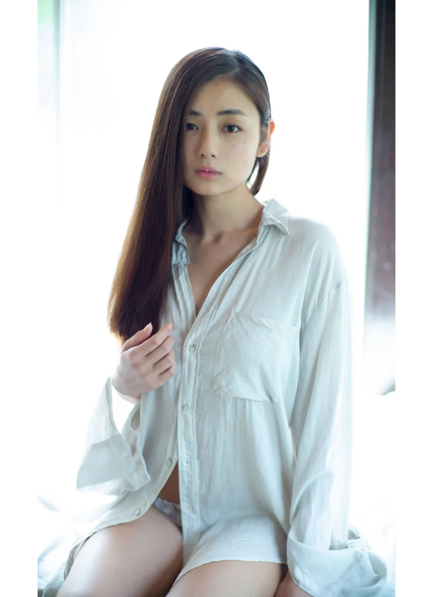 【デジタル限定】片山萌美写真集「インシデント」 試し読み 2