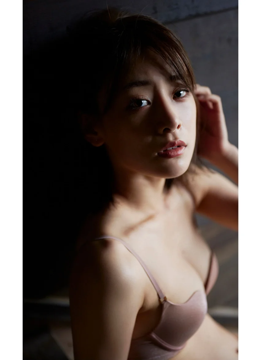 【デジタル限定】福岡みなみ写真集「リケ美女の品格」 試し読み 4