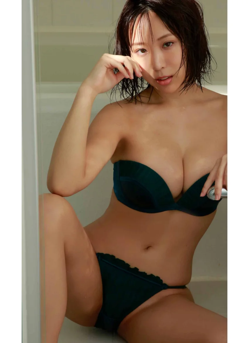 【デジタル限定】日向葵衣写真集「癒やし系わがままGカップ」 試し読み 5