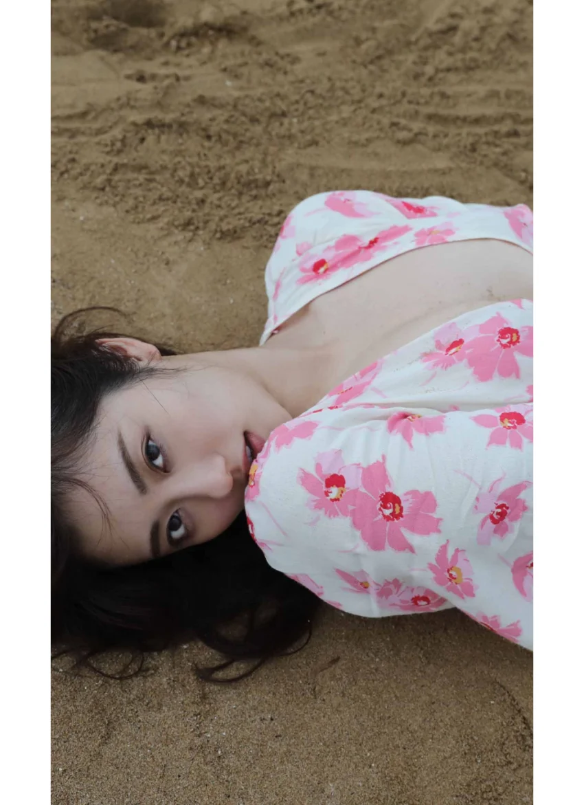 【デジタル限定】奥山かずさ写真集「癒やし系ボディに仕上げました。」 試し読み 5