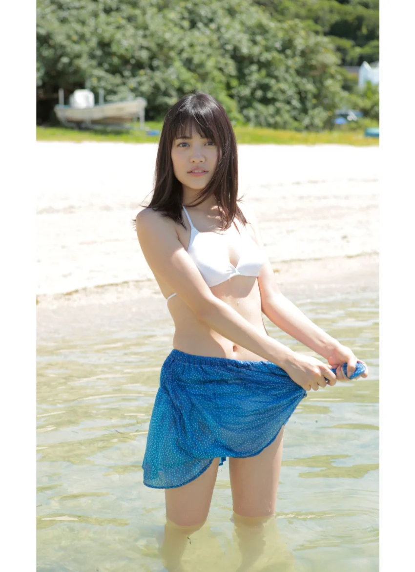 【デジタル限定】松永有紗写真集「BLUE SUMMER」 試し読み 3