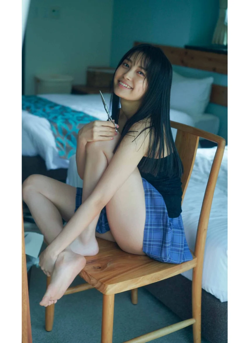 【デジタル限定】小山璃奈写真集「WHITE ALBUM〜Re:Birth〜」 試し読み 3