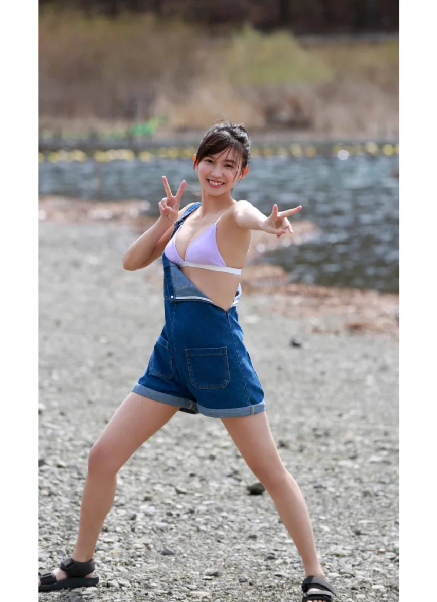 【デジタル限定】志田音々写真集「最高のアゲアゲキャンプ！女子大生のGW」 試し読み 2