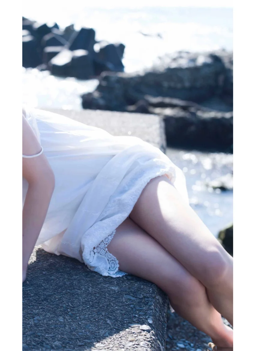 【デジタル限定】高崎かなみ写真集「月刊 高崎かなみ 三巻」 試し読み 2