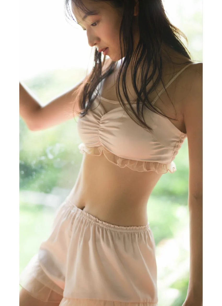 【デジタル限定】傳谷英里香写真集「美の誕生。」 試し読み 5