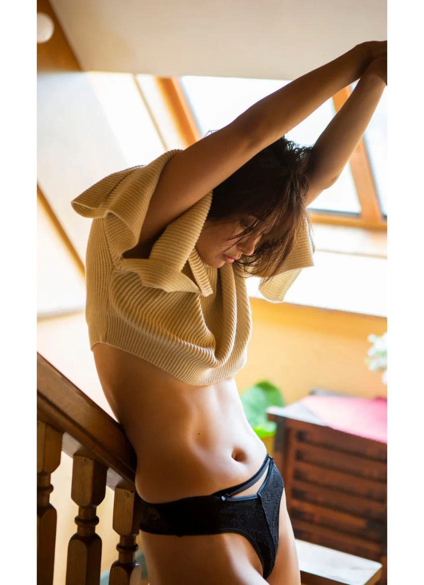【デジタル限定】山崎真実写真集「Just as I am」 試し読み 3