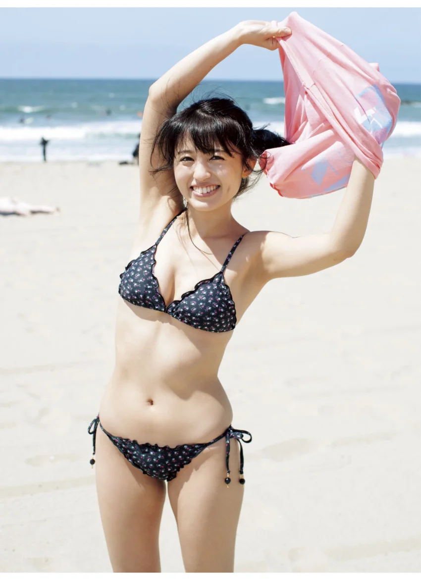 逢田梨香子1st写真集『R.A.』 試し読み 2