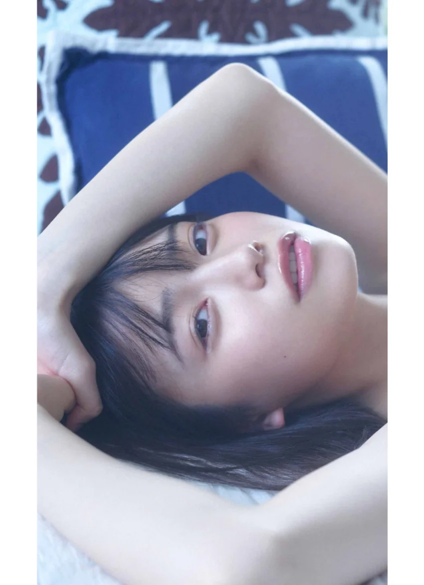 【デジタル限定】あかせあかり写真集「バーチャルか人間か！？」 試し読み 5