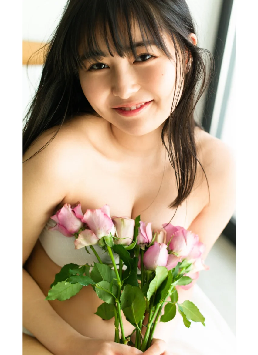 【デジタル限定】頓知気さきな写真集「コンプライアンス」 試し読み 3