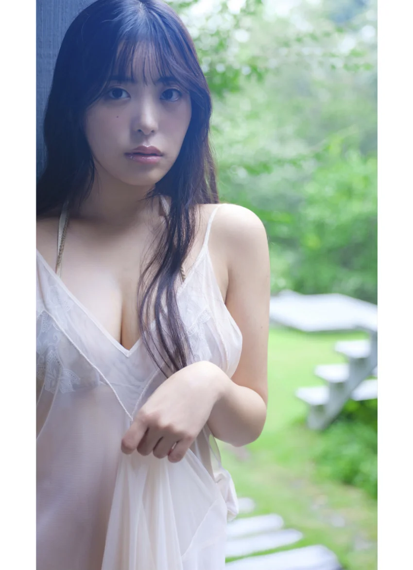 【デジタル限定】竹内花写真集「はなまる」 試し読み 6