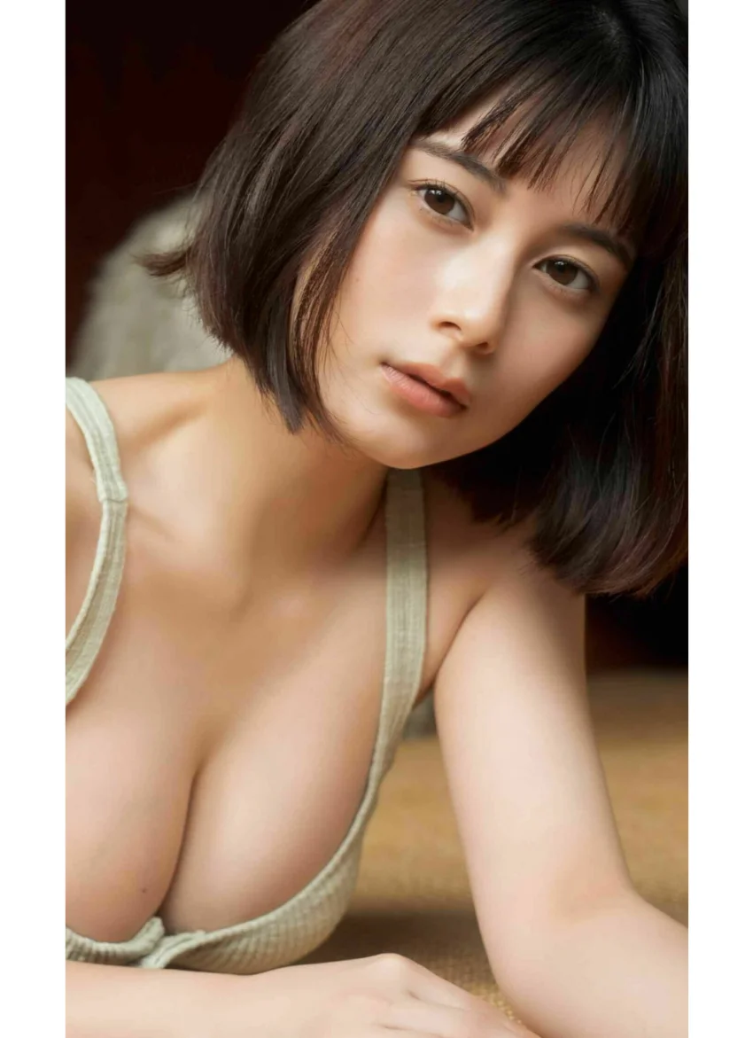 WPB 大久保桜子デジタル写真集〜特装合本版〜 試し読み 14