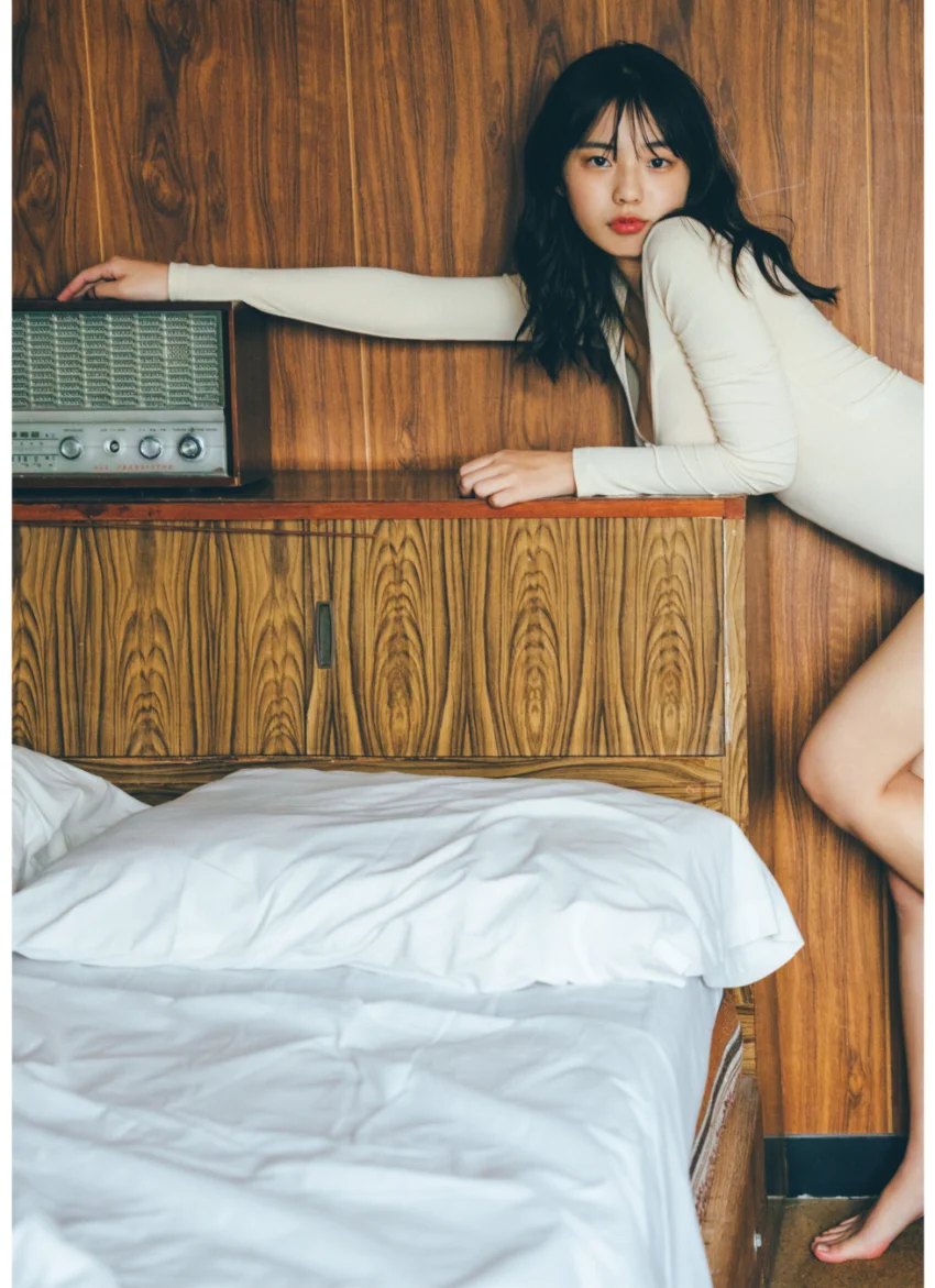 菊地姫奈写真集「moment」 試し読み 5