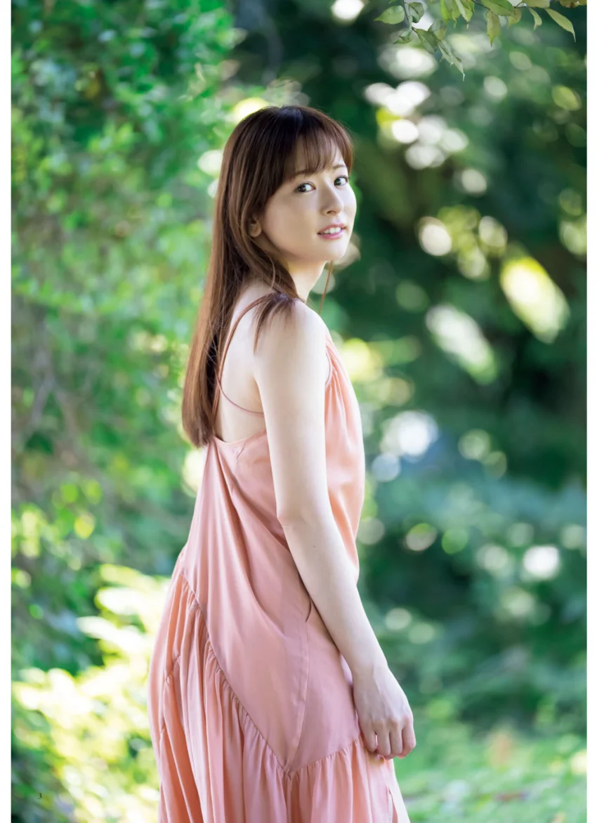 原色美人キャスター大図鑑 皆藤愛子 2022 試し読み 3