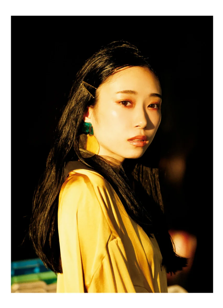 小林愛香 1st写真集「愛香」 試し読み 10