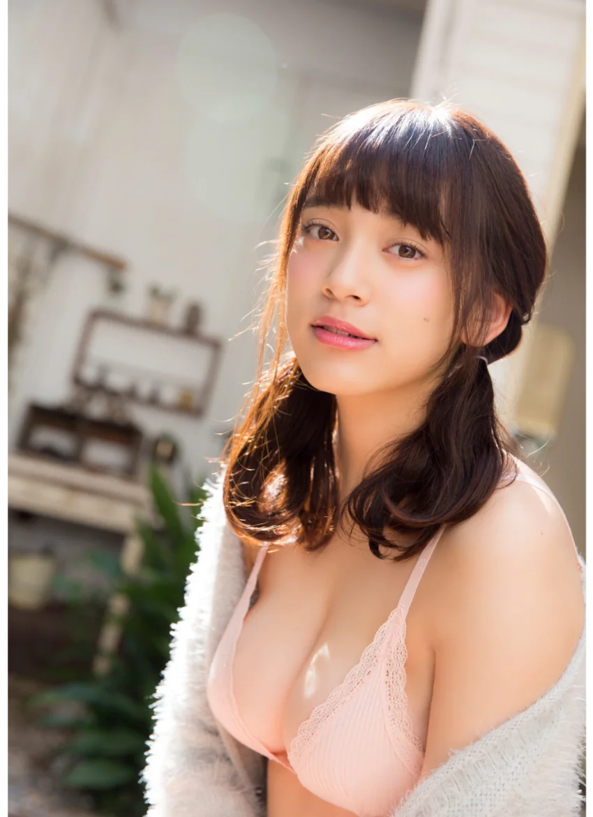 【大ボリューム122P】都丸紗也華『僕だけの果実』 BOMBデジタル写真集 試し読み 2