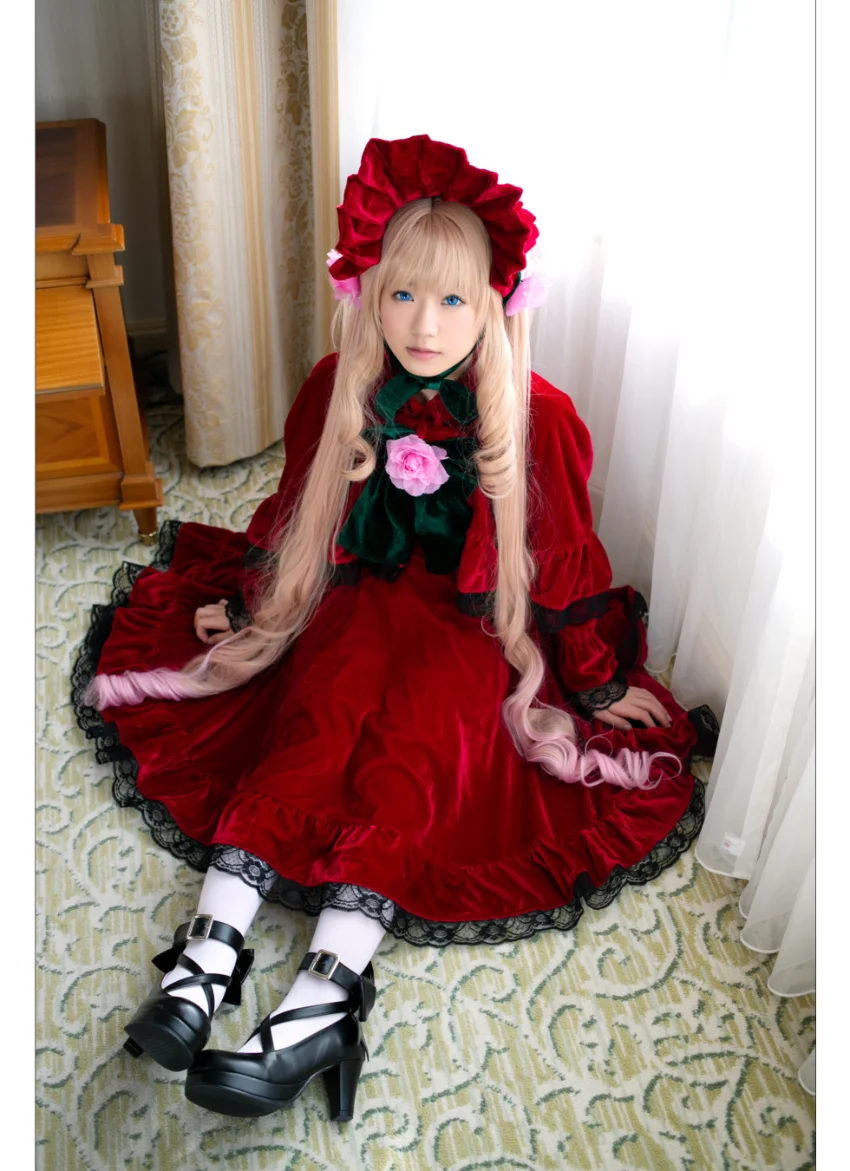 【コスプレ写真集】For Roses【スコッチ】 「お嬢ちゃんいくつ？」レベルの極めてロリロリ美少女×薔薇な処女……契約させてくれ！！ 試し読み 2