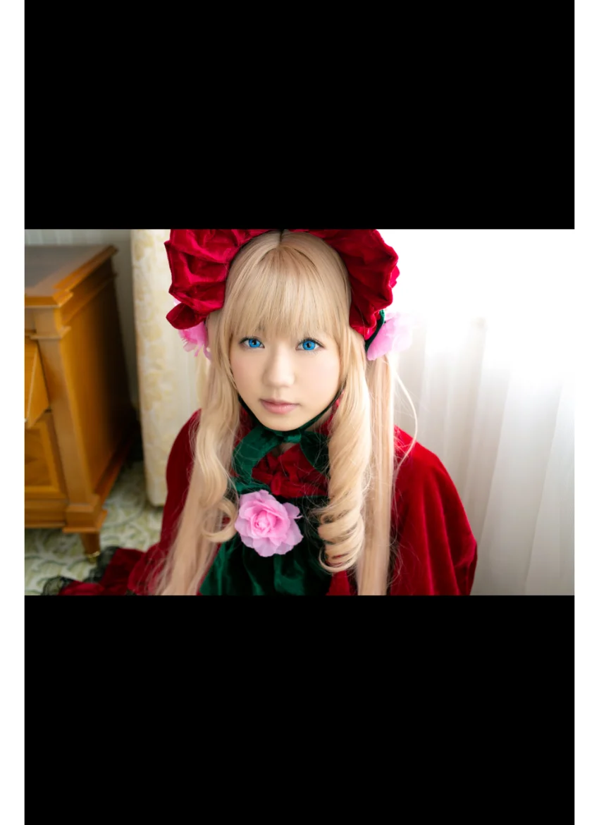 【コスプレ写真集】For Roses【スコッチ】 「お嬢ちゃんいくつ？」レベルの極めてロリロリ美少女×薔薇な処女……契約させてくれ！！ 試し読み 4