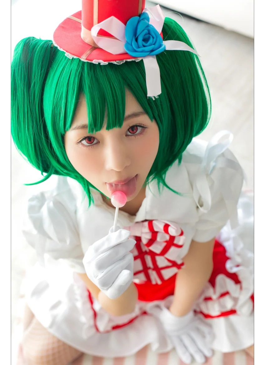 【コスプレ写真集】Tally Ho！！【スコッチ】 超スレンダーなめちゃカワ美少女×双子座なアイドル見習い=キラッ☆？？ 試し読み 2