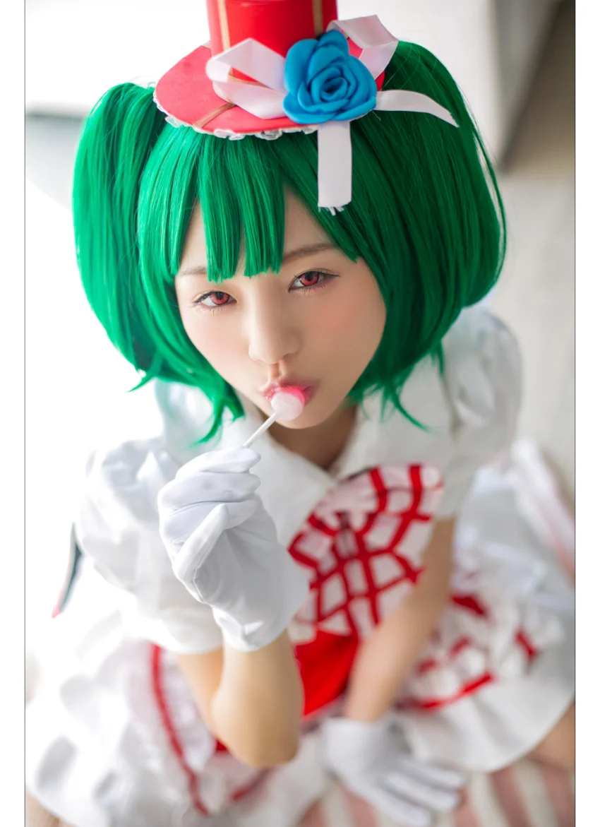 【コスプレ写真集】Tally Ho！！【スコッチ】 超スレンダーなめちゃカワ美少女×双子座なアイドル見習い=キラッ☆？？ 試し読み 3