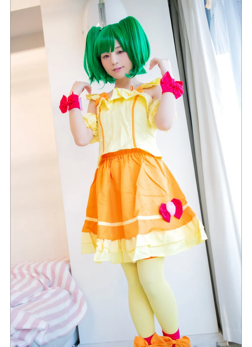 【コスプレ写真集】The Target【スコッチ】 超スレンダーなめちゃカワ美少女×キラッ☆=？？ 試し読み 2