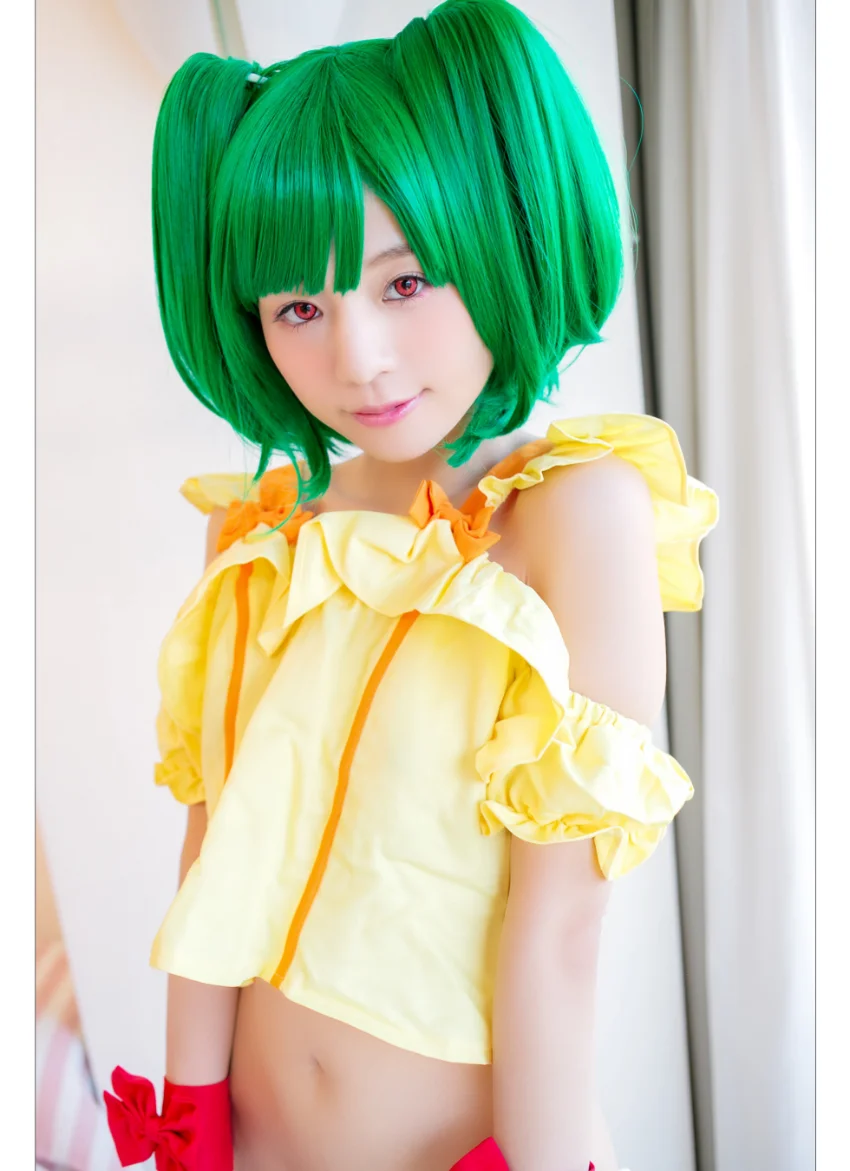 【コスプレ写真集】The Target【スコッチ】 超スレンダーなめちゃカワ美少女×キラッ☆=？？ 試し読み 3