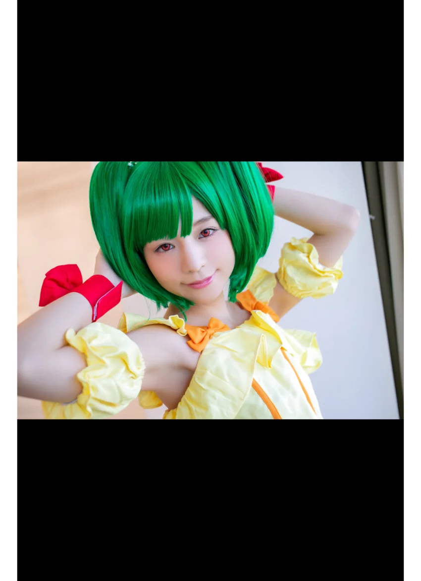 【コスプレ写真集】The Target【スコッチ】 超スレンダーなめちゃカワ美少女×キラッ☆=？？ 試し読み 4