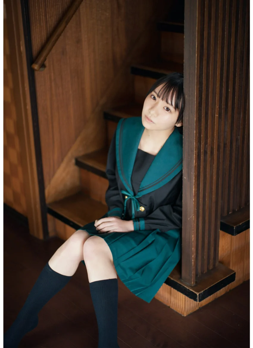 椿野ゆうこ「部屋とセーラー服と私」 BUBKAデジタル写真集 試し読み 3